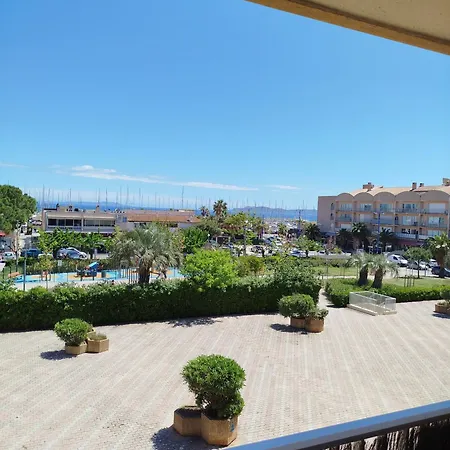 Apartmán Au Port De *