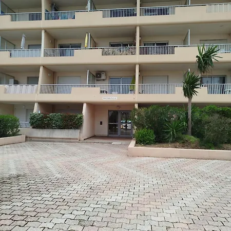 Port Climatise Avec Parking Privatif Apartment Hyeres